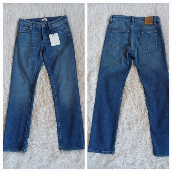 NWT Toteme Straight Leg Denim Mid Blue Wash Jeans 25/32. Inseam 26" - Picture 2 of 11